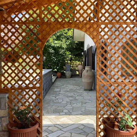 Peaceful Mountain Retreat - Private * Gorreta