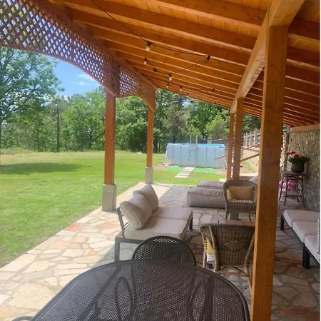 Peaceful Mountain Retreat - Private Vakantiehuis *