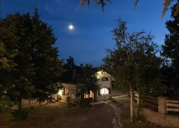 Peaceful Mountain Retreat - Private * Gorreta