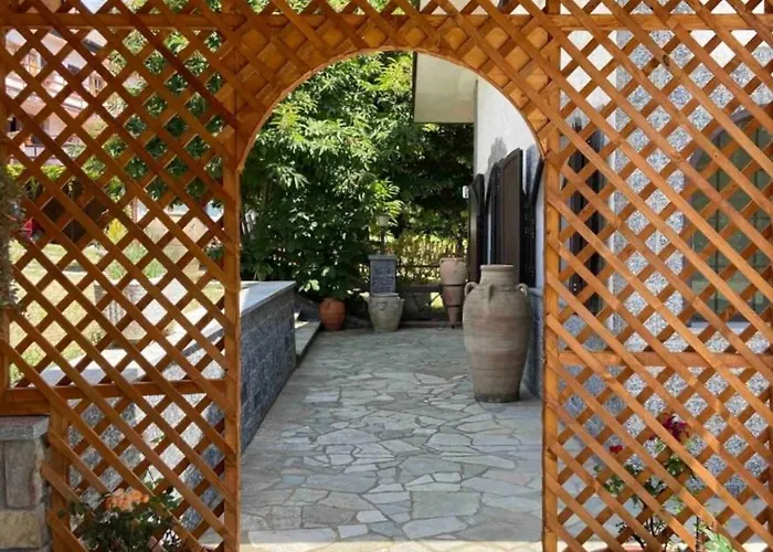 Peaceful Mountain Retreat - Private * Gorreta